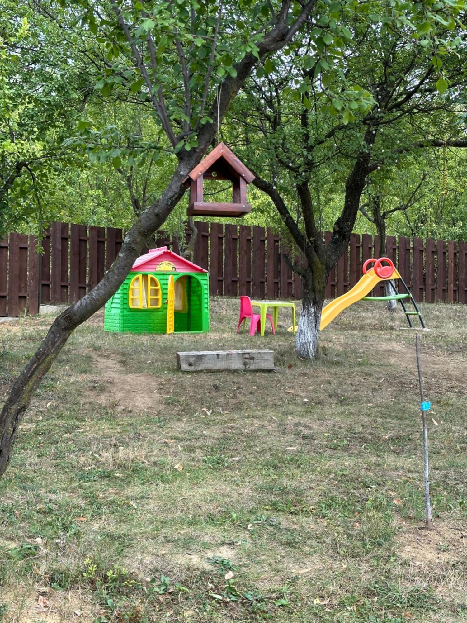 Pensiunea Emelys, Iasi Barnova Zewnętrze zdjęcie